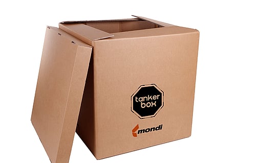 TankerBox'ın paket fotoğrafı, açık kapaklı kahverengi oluklu mukavva kutu.