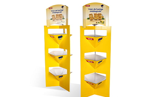 Atıştırmalıklar için mağaza vitrini.