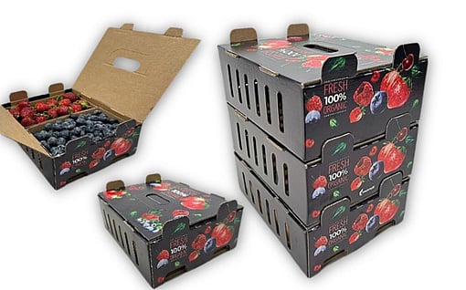 Rafta satılmaya hazır ambalaj koleksiyonu.